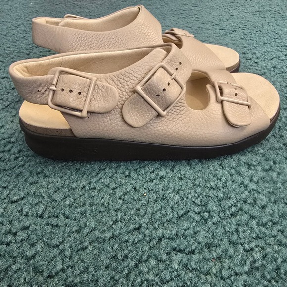 SAS Womens 7.5WW Relaxed Natural Leather Slingback Sandals Buckle Casual Comfort - Picture 5 of 10